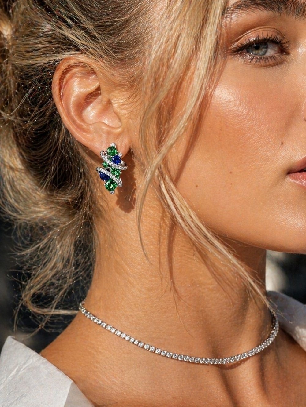 Twist Crystal Stud Earrings in Emerald & Sapphire - Women Jewelry - Picture 5 of 11